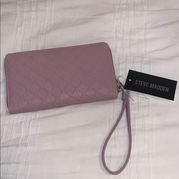 COPY - Wallet - Picture 2 of 3